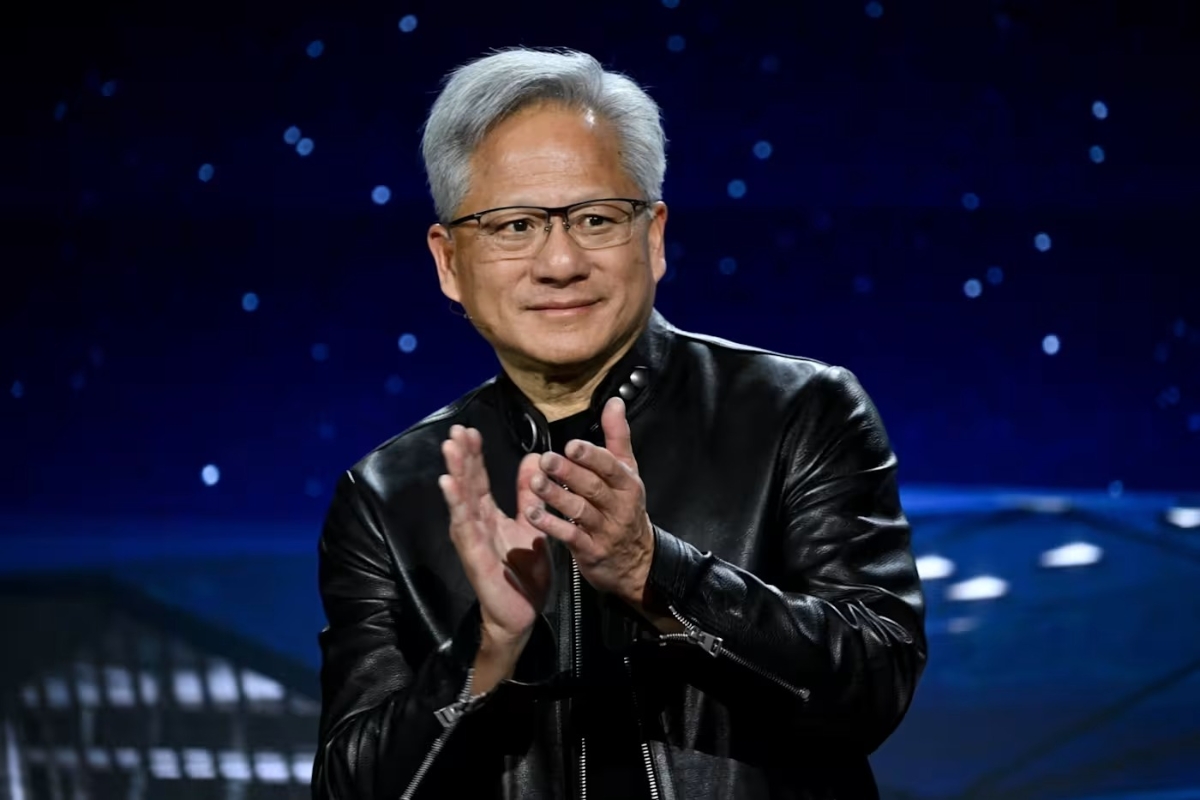 Giám đốc điều hành Nvidia, Jensen Huang, cho biết vào tháng 3 rằng công ty cuối cùng đã nhận được giấy phép của Mỹ để bán chip H200 của mình cho Trung Quốc, nhưng chưa có lô hàng nào được vận chuyển do các vấn đề về quy định.