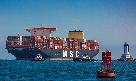 Hãng tàu container lớn nhất thế giới mở tuyến thương mại mới tránh eo Hormuz