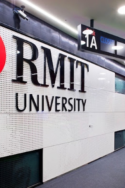 Authority to approve foreign university branches in Vietnam now belongs to Education Minister