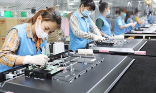More than 800 listed companies report 38.2% profit growth in Q1 2026