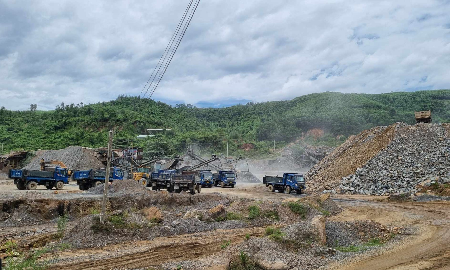 Tại một số địa phương vẫn xảy ra tình trạng khai thác khoáng sản trái phép. Ảnh minh họa