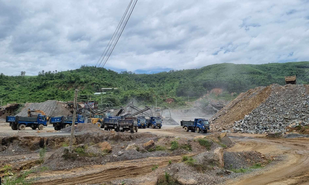 Tại một số địa phương vẫn xảy ra tình trạng khai thác khoáng sản trái phép. Ảnh minh họa
