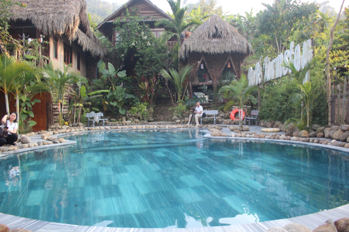 Một homestay ở Cốc Tộc bên Hồ Ba Bể. Ảnh: Chu Khôi.