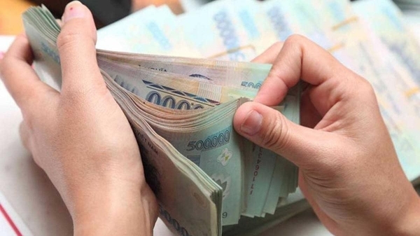 Mức lương có hiệu lực từ 1/7 của chuyên gia tư vấn trong nước xác định giá gói thầu 