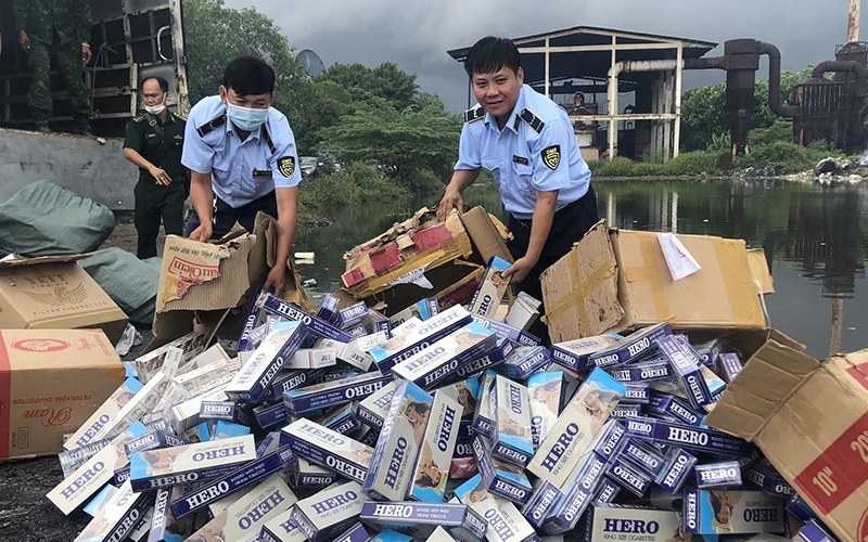 Thuốc lá lậu vẫn diễn biến phức tạp.