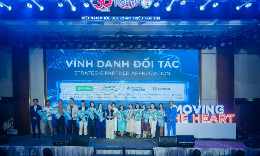 Rohto-Mentholatum - Việt Nam tổ chức chuỗi hội nghị đồng hành cùng đối tác chiến lược 