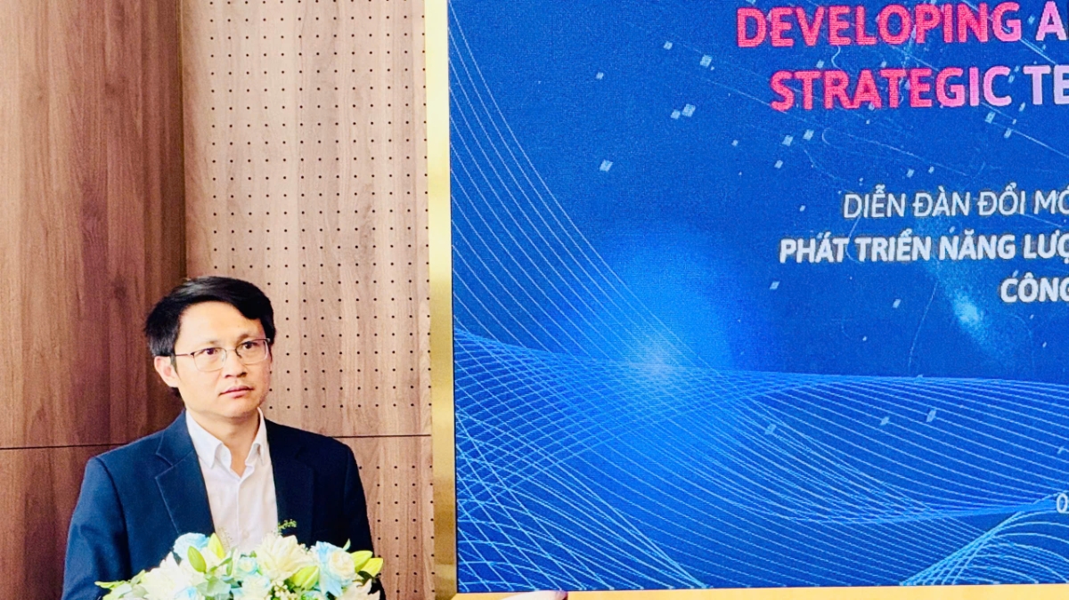 Ông Võ Xuân Hoài, Phó Giám đốc Trung tâm Đổi mới sáng tạo Quốc gia (NIC), phát biểu tại Diễn đàn.