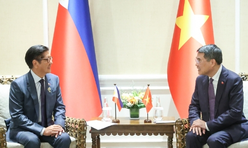 Thủ tướng Lê Minh Hưng tiếp xúc song phương với lãnh đạo Philippines, Timor-Leste và Quốc vương Brunei