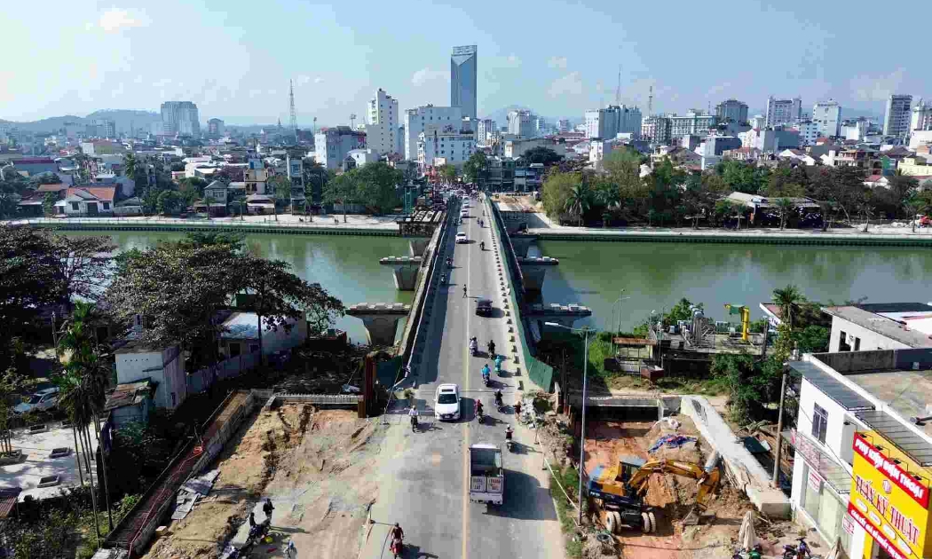 Huế: Tổ chức đấu thầu lại dự án nâng cấp, mở rộng cầu Vỹ Dạ