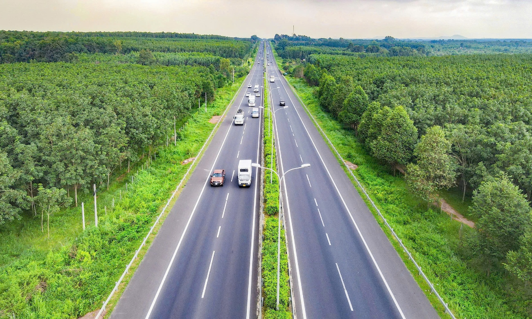 Bộ Xây dựng: Hơn 3.800 km cao tốc trên cả nước đã được đưa vào khai thác, thông xe kỹ thuật