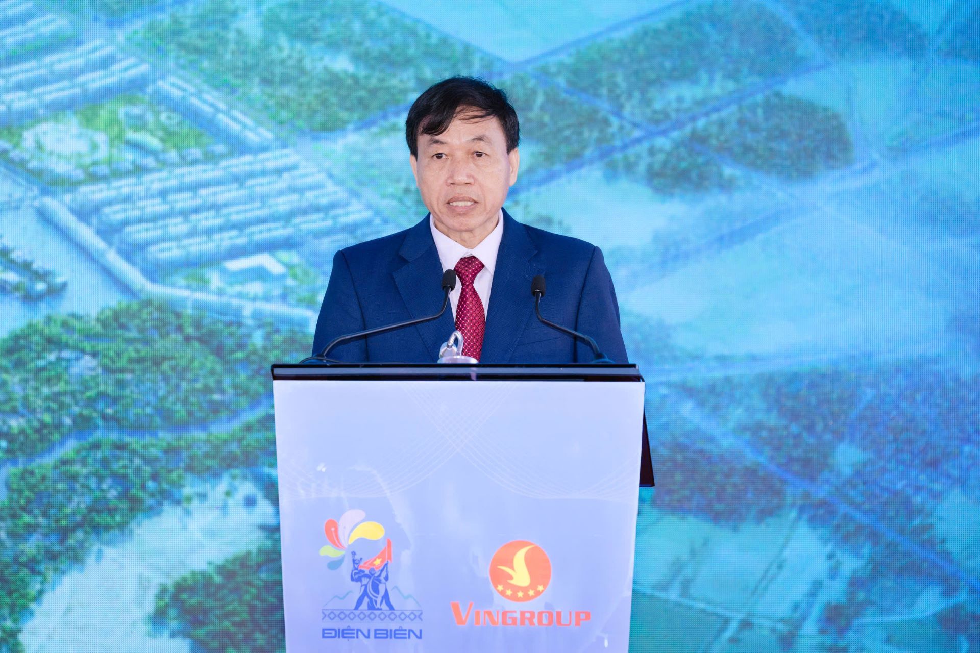 Ông Lê Văn Lương - Phó Bí thư Tỉnh ủy, Chủ tịch UBND tỉnh Điện Biên phát biểu chỉ đạo tại sự kiện. Ảnh: Vingroup.