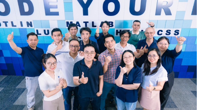 100,000 agents and a global insurance giant’s growth challenge solved with Vietnamese AI