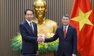 Thủ tướng Lê Minh Hưng tiếp Đại sứ Trung Quốc Hà Vĩ