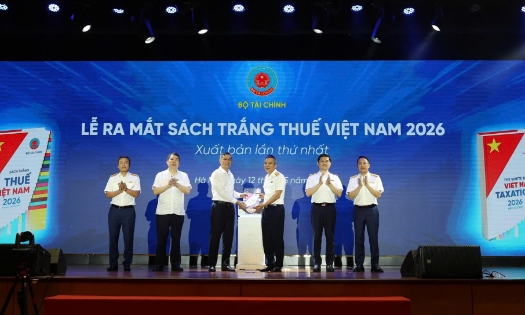 Nghi thức ra mắt ấn phẩm Sách Trắng Thuế Việt Nam năm 2026
