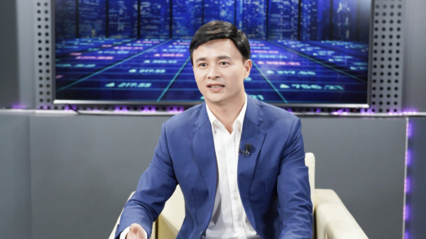 Thị trường hiện tại là “mỏ vàng” cho nhà đầu tư kiên nhẫn, nhiều cổ phiếu tốt và giá rất thấp 
