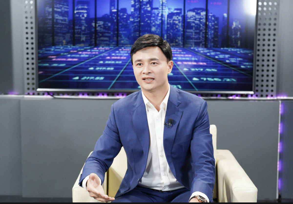 Ông Lê Quang Chung, Phó Tổng giám đốc, Công ty CP Chứng khoán Smart Invest (AAS). 