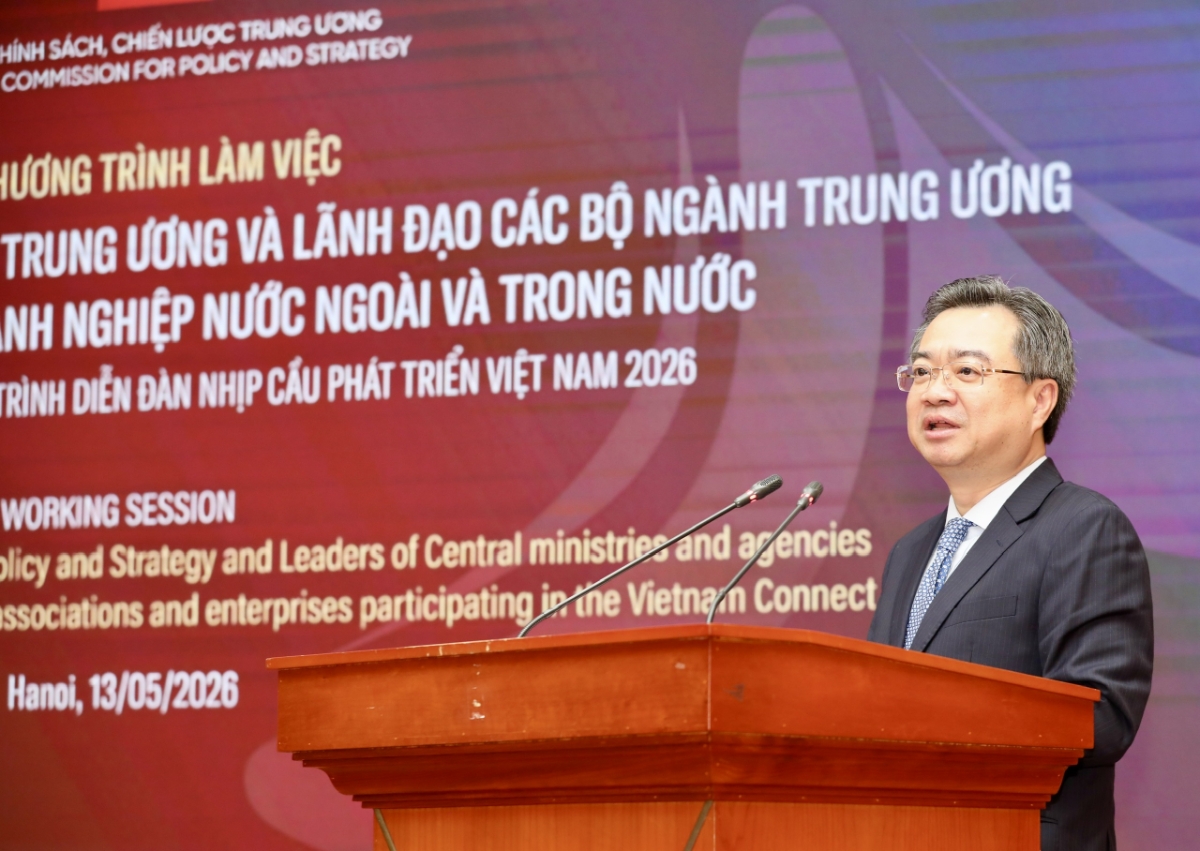 Ông Nguyễn Thanh Nghị, Trưởng Ban Chính sách, Chiến lược Trung ương, phát biểu tại Chương trình làm việc vào sáng ngày 13/5. (Ảnh: Việt Dũng)