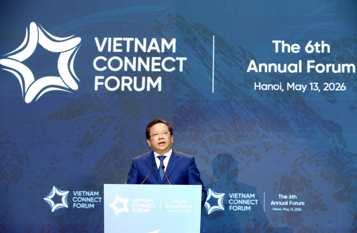 TS Nguyễn Đức Hiển, Phó Trưởng Ban Chính sách, chiến lược Trung ương phát biểu đề dẫn tại diễn đàn. Ảnh: Việt Dũng.
