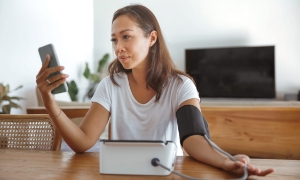Tỷ lệ tăng huyết áp ở người trưởng thành Việt Nam khoảng 25 - 30%