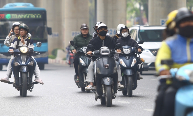 Hanoi plans to support residents to transit to clean vehicles