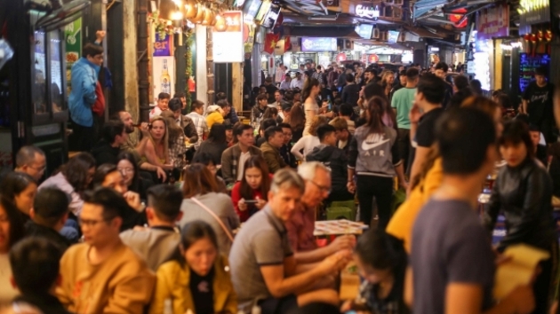 Hanoi aims for night economy to contribute 12% of GRDP by 2045
