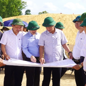 Lãnh đạo tỉnh Quảng Trị đi kiểm tra Dự án tạo quỹ đất khu dân cư phía Đông Nam đường Tạ Quang Bửu