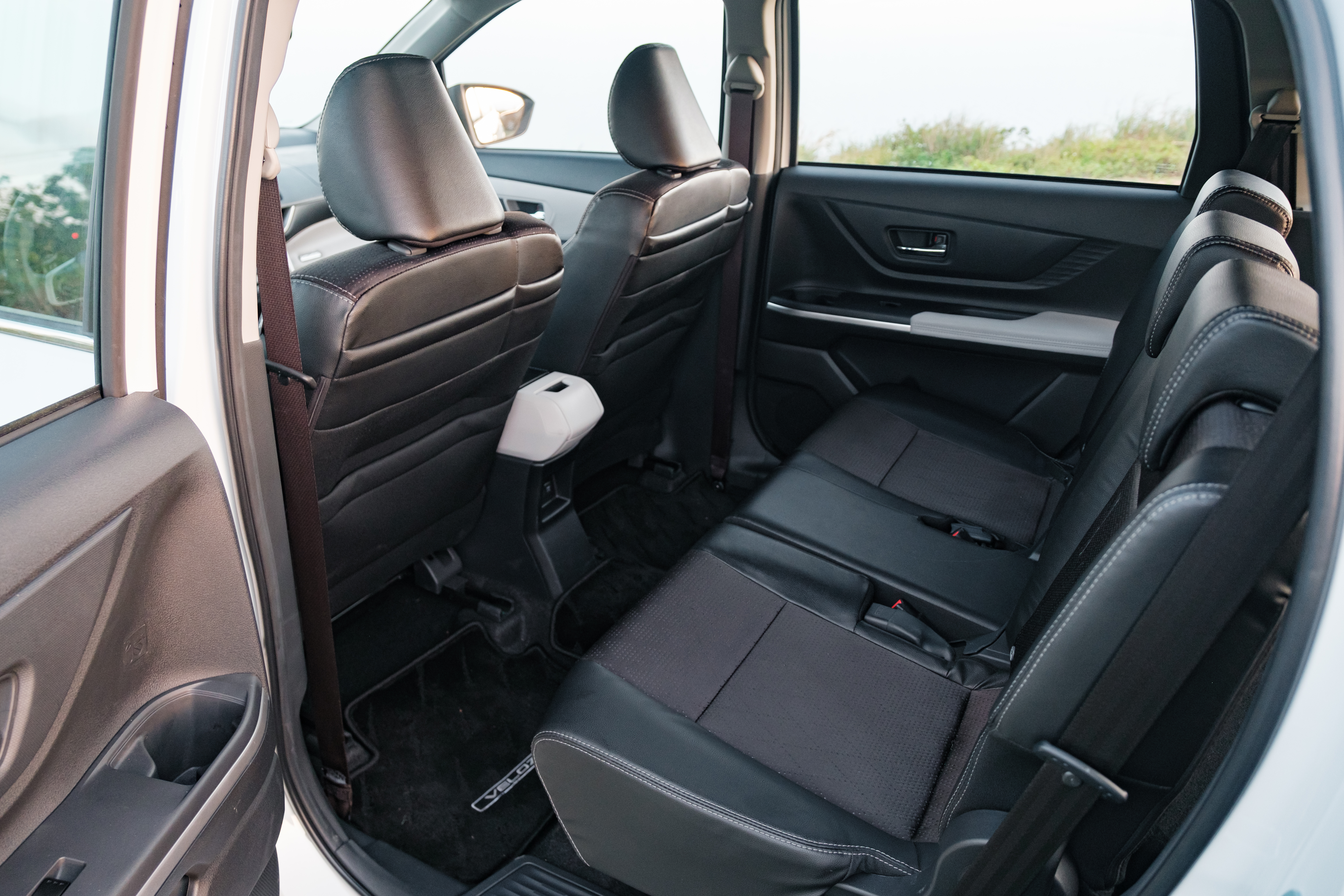 Người dùng hài lòng với Veloz Cross nhờ không gian rộng, các hàng ghế linh hoạt tùy chỉnh. Ảnh: Toyota.