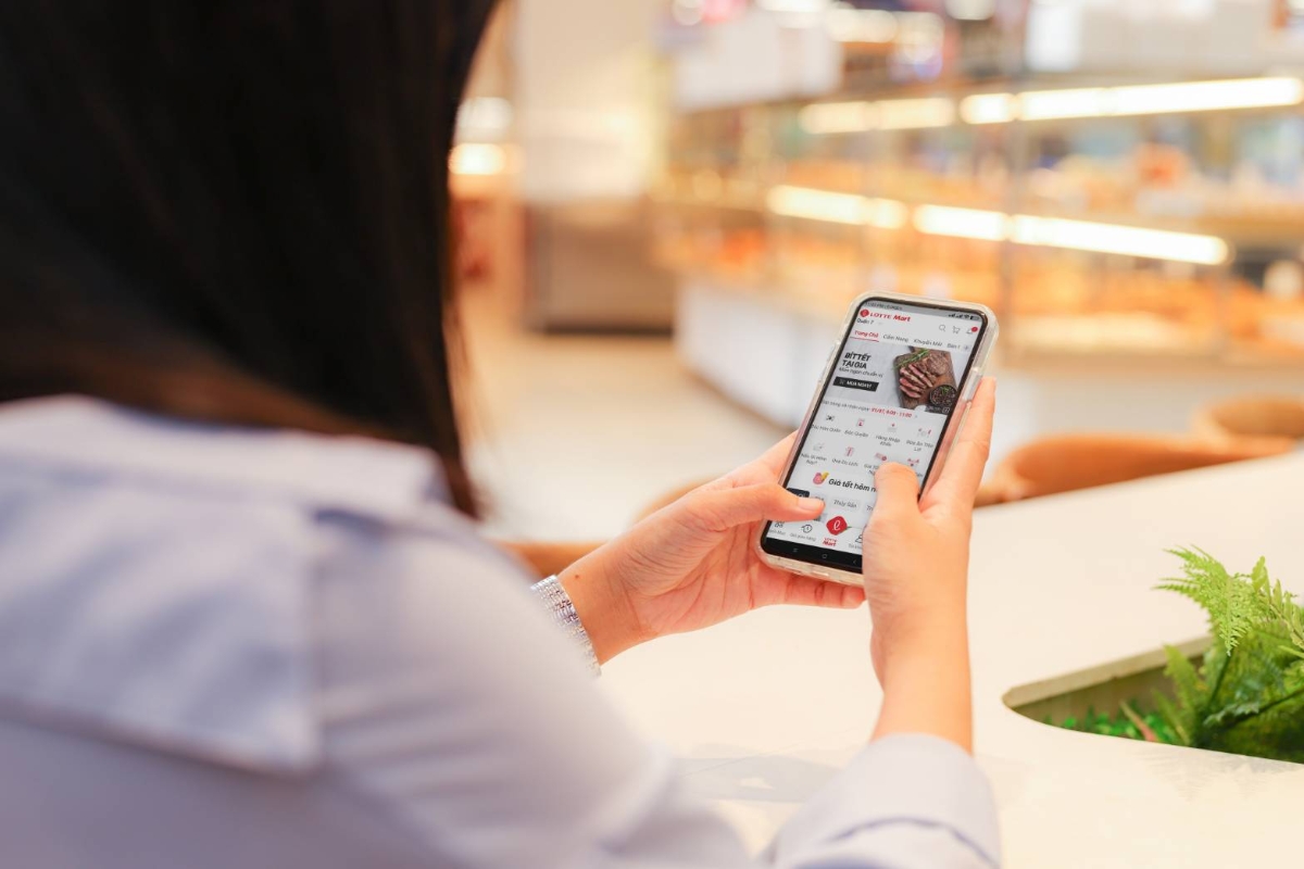 Phiếu thanh toán điện tử được phát hành trên ứng dụng LOTTE MART Online. Ảnh:&nbsp;LOTTE MART.