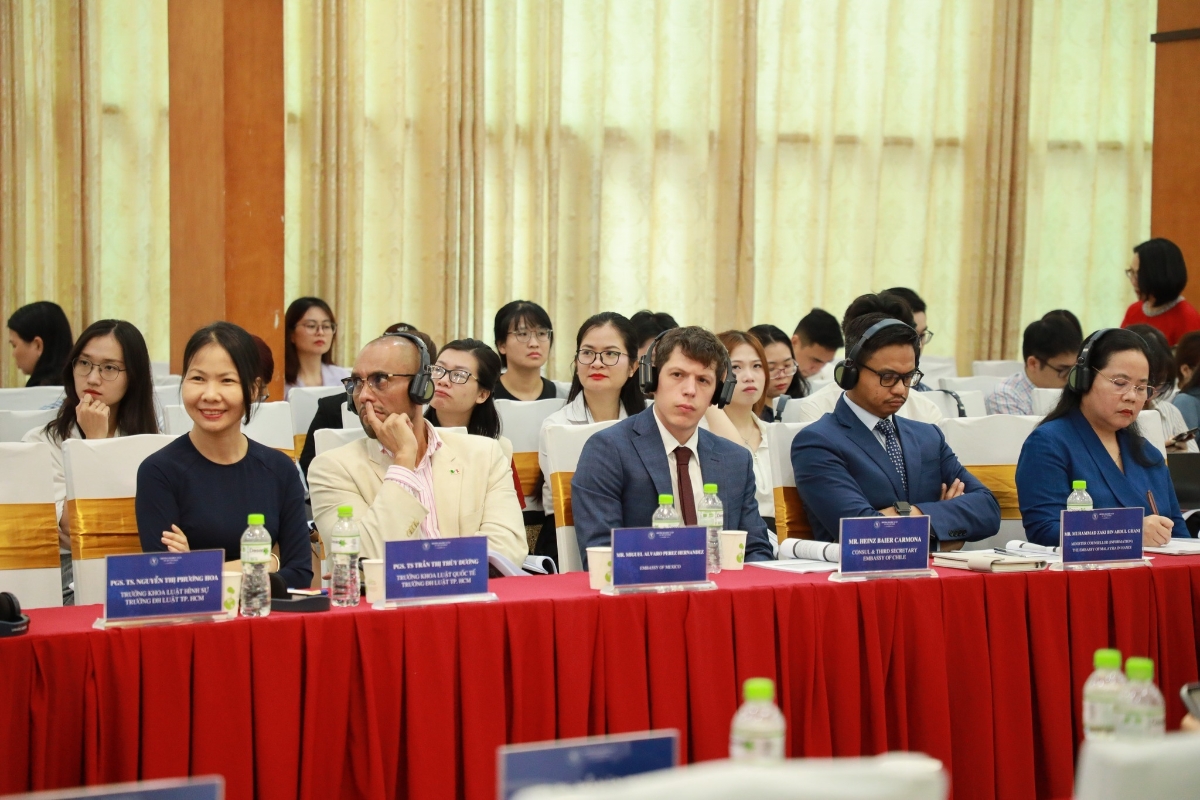 Sự kiện có sự tham dự của đông đảo chuyên gia, nhà khoa học, đại diện cơ quan quản lý nhà nước, tổ chức quốc tế, luật sư, doanh nghiệp và các cơ sở đào tạo, nghiên cứu trong và ngoài nước