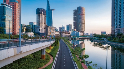 Opportunities and challenges ahead of Vietnam's economy 