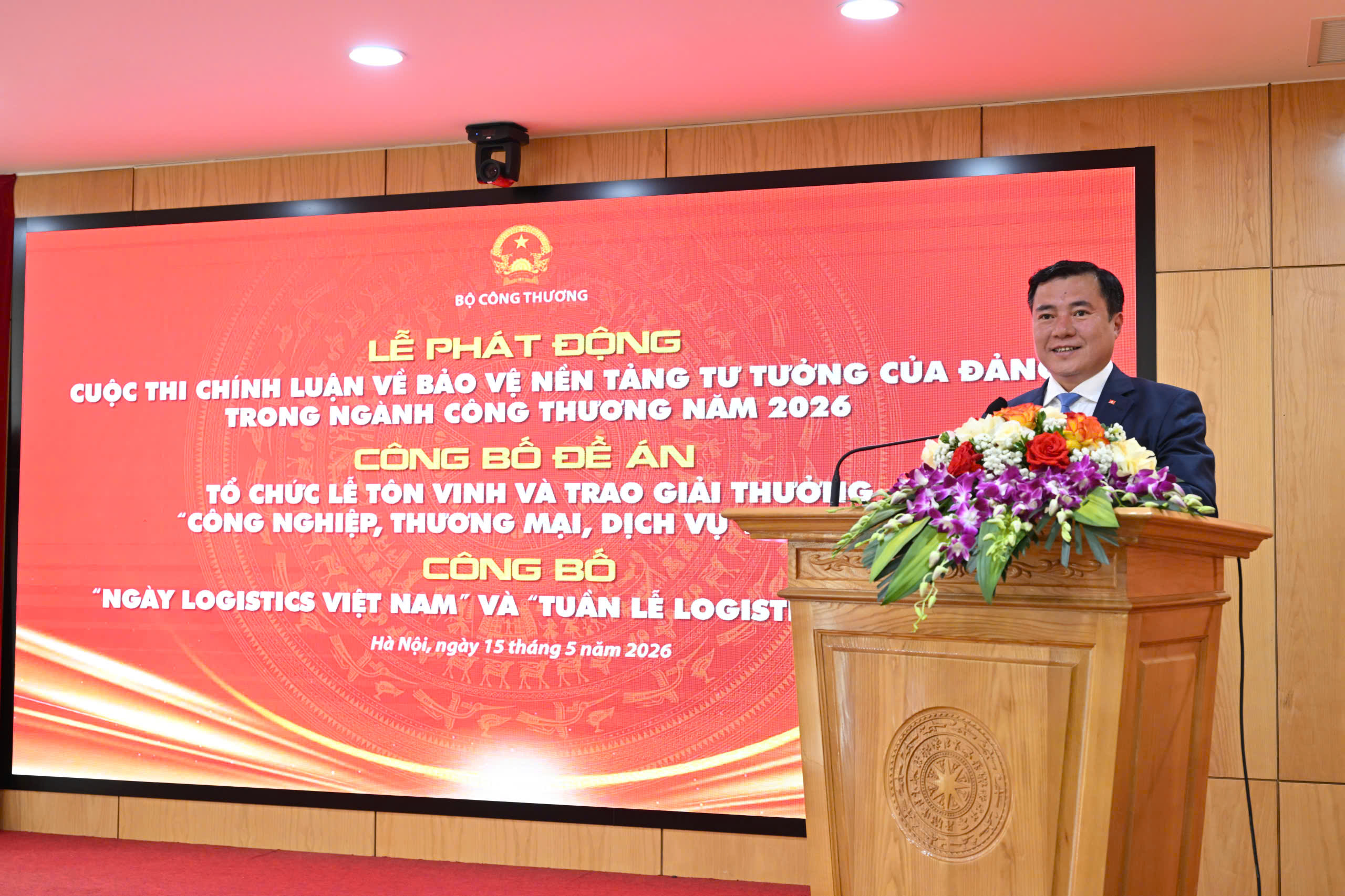Thứ trưởng Nguyễn Sinh Nhật Tân phát biểu tại sự kiện.