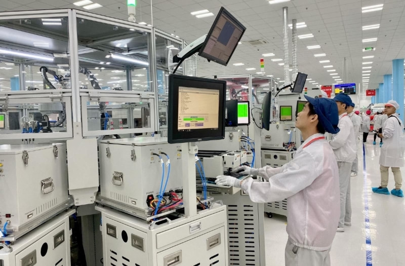 Vietnam issues list of 100 high-tech products prioritized for development