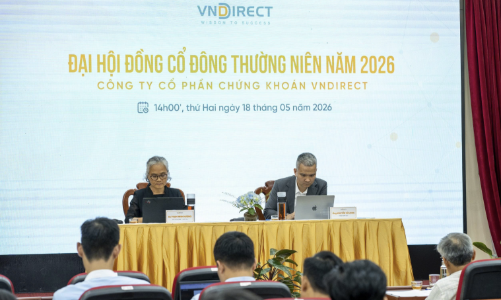 Bà Phạm Minh Hương: