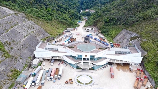 Ha Tinh unveils revised master plan for Cau Treo Border Gate EZ through 2045