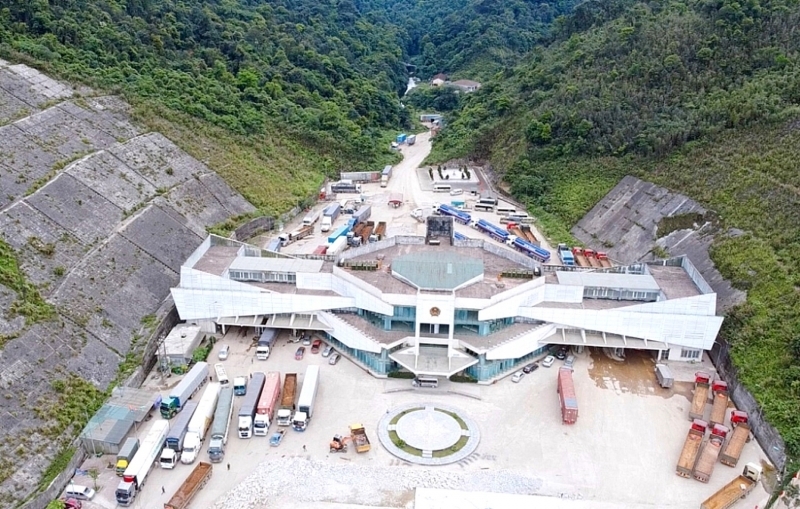 Ha Tinh unveils revised master plan for Cau Treo Border Gate EZ through 2045