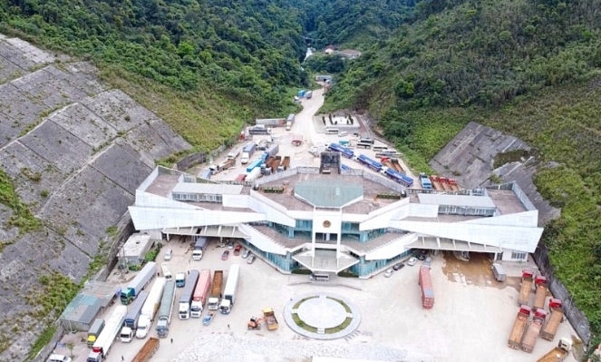 Ha Tinh unveils revised master plan for Cau Treo Border Gate EZ through 2045
