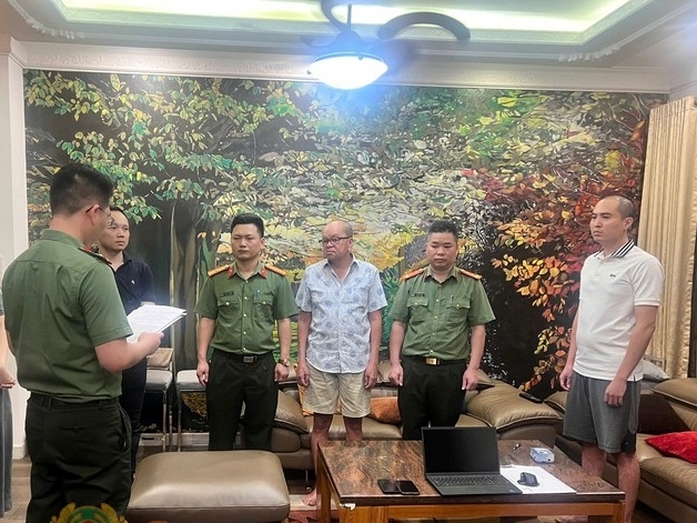 Cơ quan điều tra thực hiện Lệnh bắt với Trần Văn Quận.