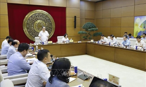 Chủ tịch Quốc hội: Đổi mới công tác lãnh đạo, tập trung tham mưu hoàn thiện pháp luật 