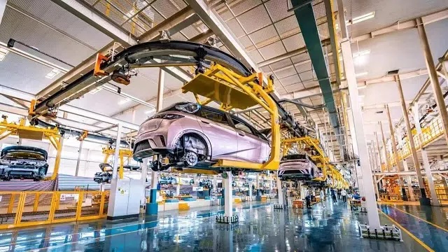 Chi phí chuỗi cung ứng leo thang, giá xe NEV Trung Quốc tăng vọt