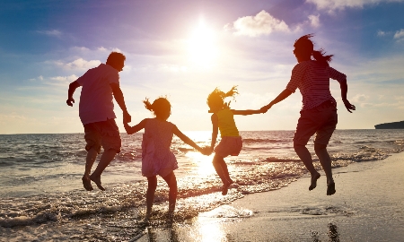 Các chuyên gia cho rằng nhóm khách gia đình vẫn sẽ là phân khúc tiềm năng nhất của thị trường hè năm nay.