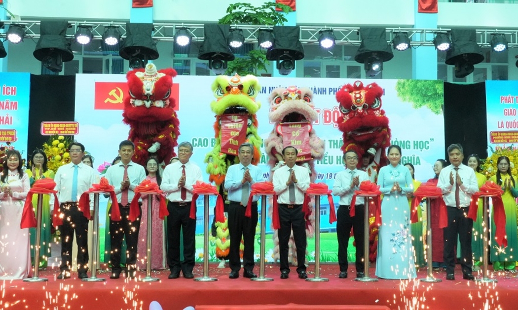 TP. Hồ Chí Minh phát động cao điểm “100 ngày đêm” hoàn thành 1.000 phòng học
