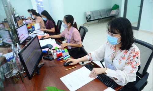 Hà Nội sẽ tiếp nhận 230 người hoạt động không chuyên trách cấp xã vào công chức 