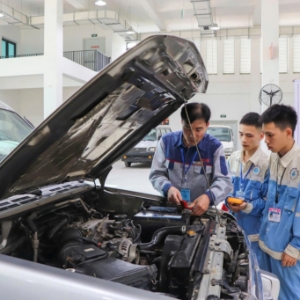 Ngành ô tô Việt trước bài toán nhân lực cơ khí chính xác chất lượng cao