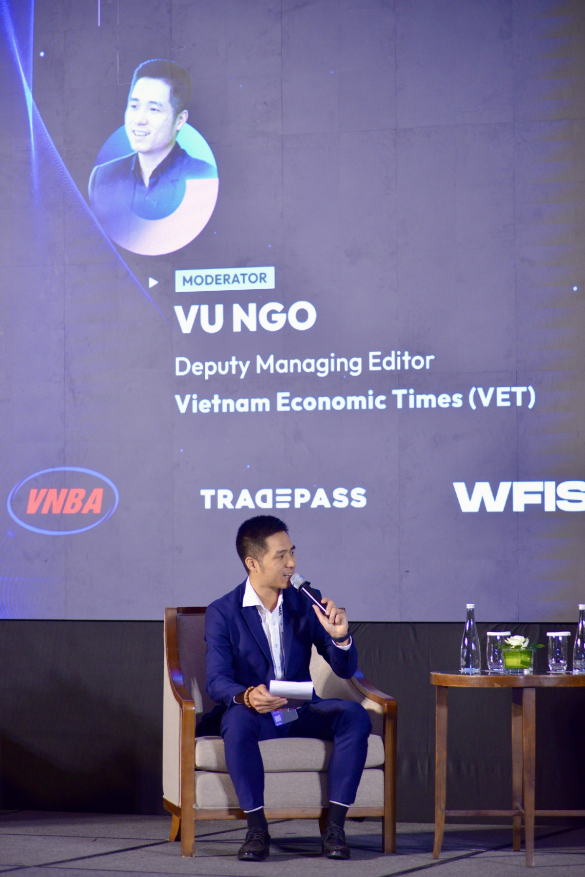 Ông Ngô Xuân Vũ, Ủy viên Hội đồng Biên tập, Phó Tổng thư ký tòa soạn VnEconomy