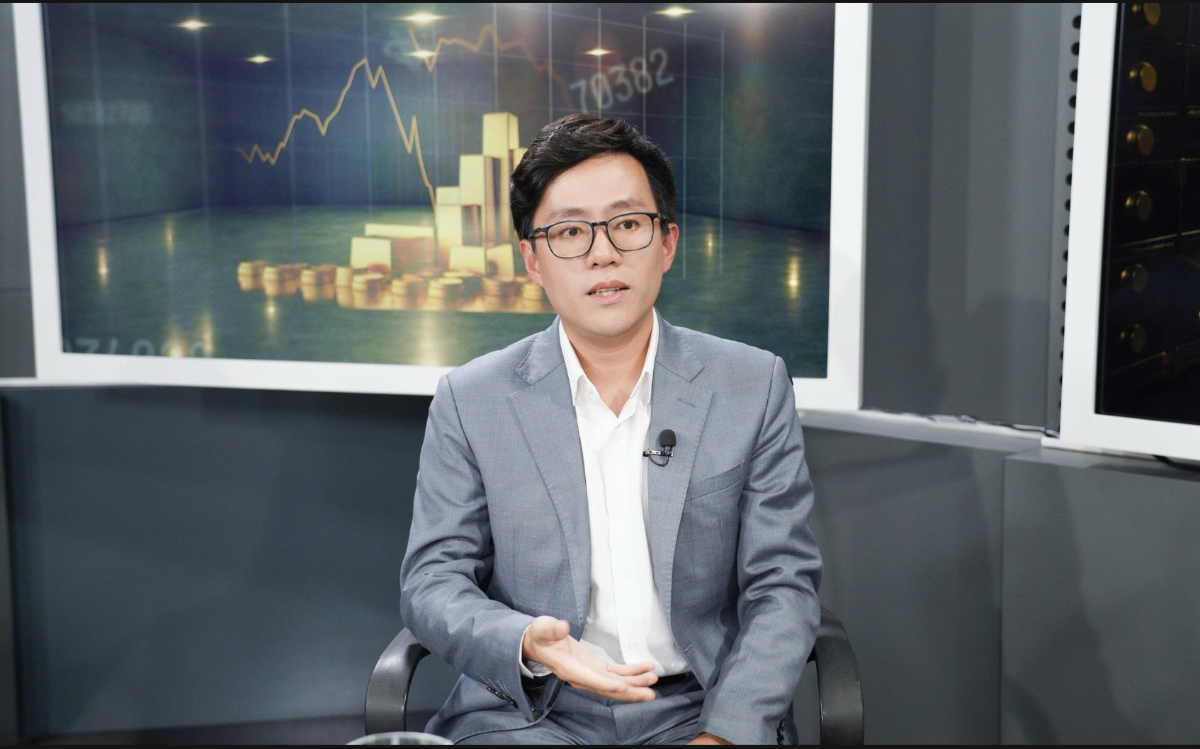 Ông Nguyễn Thế Minh, Giám đốc Khối Ngân hàng Đầu tư kiêm Phó Giám đốc Khối Kinh doanh Chứng khoán, Công ty Cổ phần Chứng khoán An Bình (ABS). 