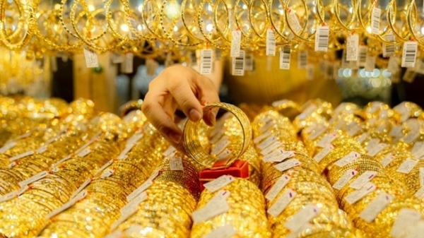 Vàng miếng, vàng nhẫn “leo dốc” sau phiên sụt giá