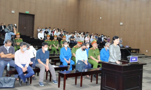 Vụ án tại các Bệnh viện Bạch Mai, Việt Đức (cơ sở 2) : Buộc các bị cáo phải bồi thường 803 tỷ đồng