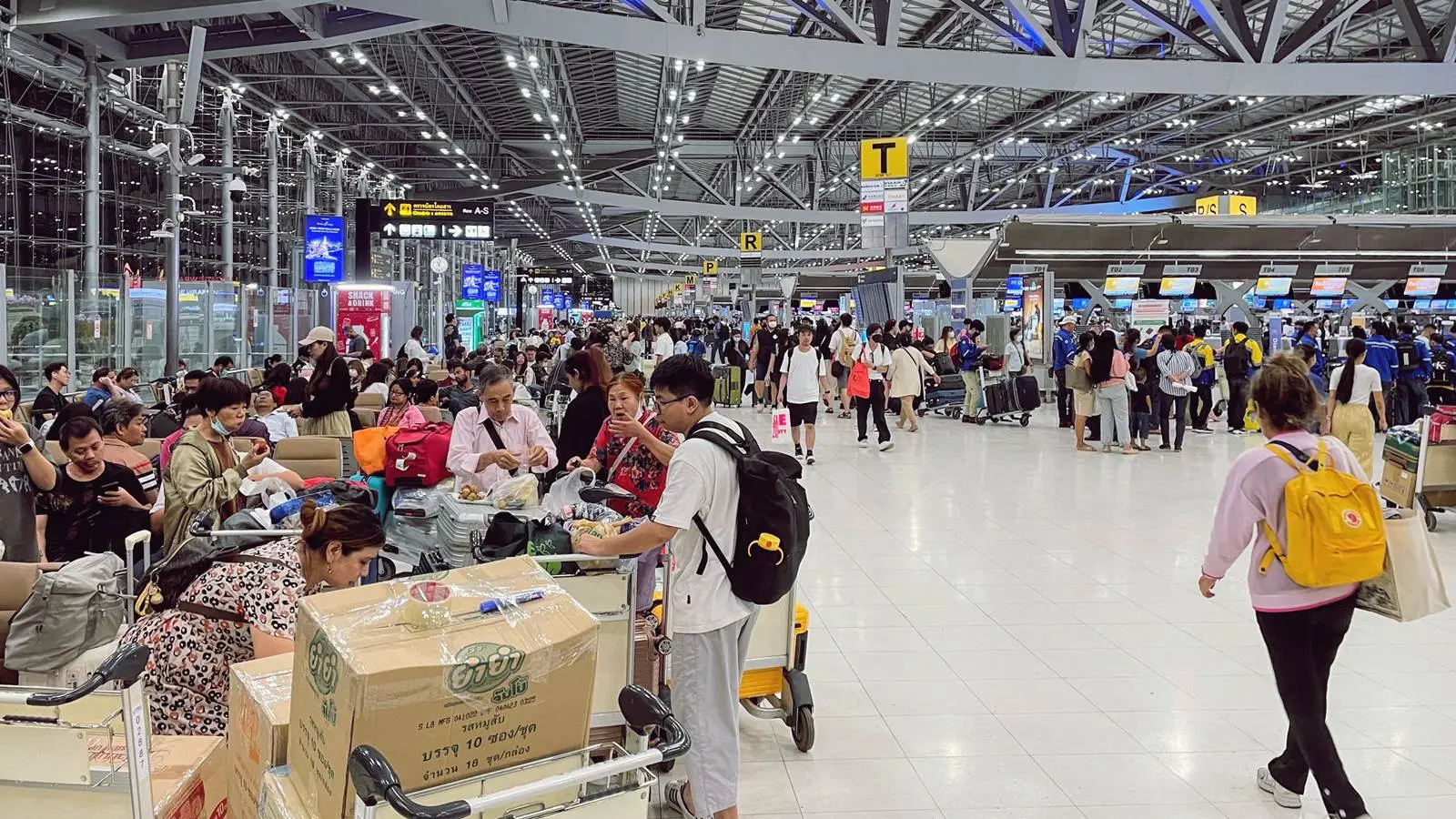 Các doanh nghiệp phải nâng cao trách nhiệm pháp lý, đạo đức nghề nghiệp và ý thức chấp hành pháp luật trong hoạt động kinh doanh lữ hành.