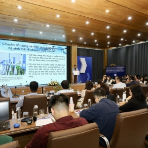 Toà cảnh hội thảo “Di chuyển, Trí tuệ nhân tạo (AI) và Xã hội: Củng cố tương lai lĩnh vực giao thông vận tải tại Việt Nam”.