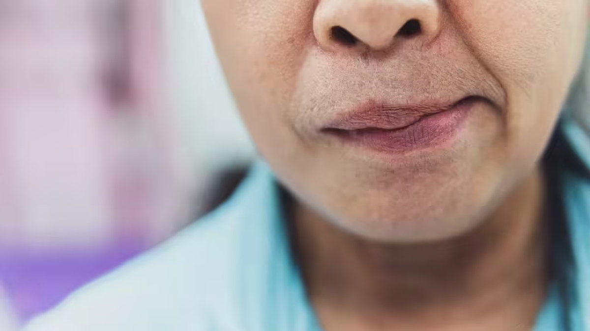 Mùa hè là thời điểm nhiều người chủ quan, nghĩ thời tiết nóng nên không thể “trúng lạnh”. 